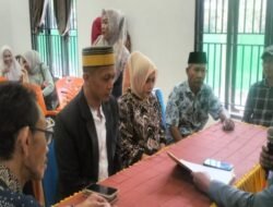 Cinta Berlabuh di KUA Pattallassang, Hamsar Bombong dan Rika Wahyuni Mantapkan Langkah Menuju Keluarga Sakinah