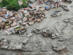 Bencana Nepal-Tibet Kian Mengerikan: 586 Tewas, 2.478 Orang Masih Hilang