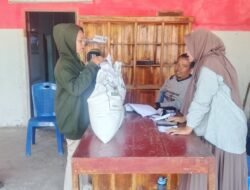 561 Keluarga di Bontomanai Terima Bantuan Sembako, Kades: Warga Kurang Mampu Jadi Prioritas