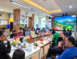 Antrean BBM Mengular di Sulsel, Pertamina Tambah Pasokan dan Operasikan 25 SPBU Makassar 24 Jam