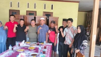 Sentra Mebel Manongkoki Berputar: Daeng Manye Hitung Potensi Bahan Baku Capai Rp192 Juta Sehari