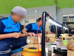 Lapas Takalar Kembangkan Kerajinan Songkok Anyam, 13 Warga Binaan Dibekali Keterampilan
